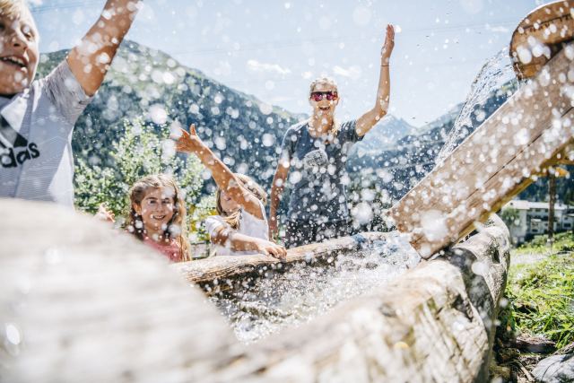 Frische Abkühlung Sommerurlaub St. Anton