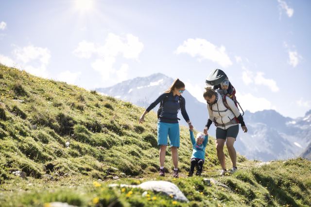 Familienurlaub mit Wandern am Arlberg